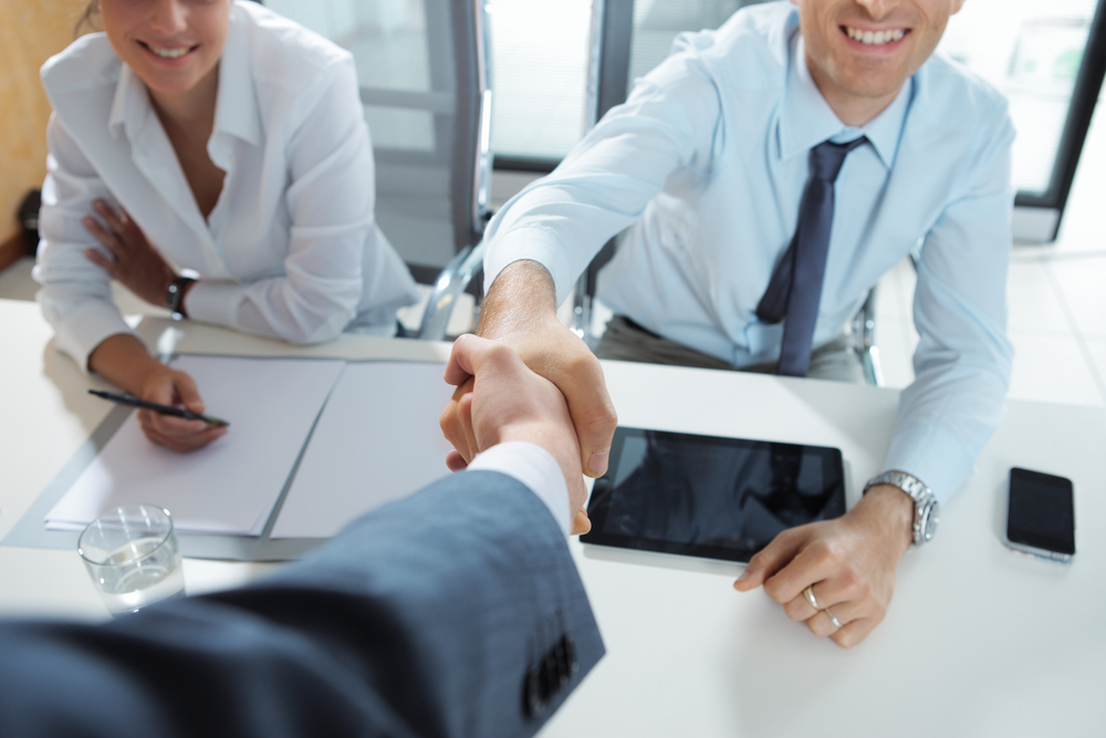 Handshake - O'Neils Personnel welcomes candidates